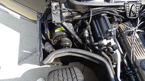 1985 Chevrolet Corvette image 98