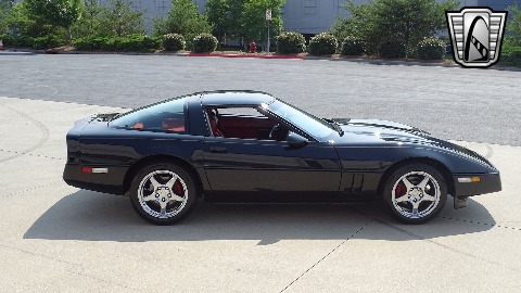 1985 Chevrolet Corvette image 23