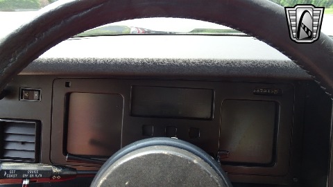 1985 Chevrolet Corvette image 78