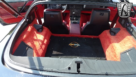1985 Chevrolet Corvette image 104