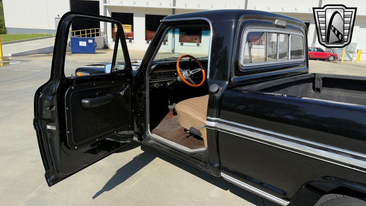 1970 Ford Ranger 89