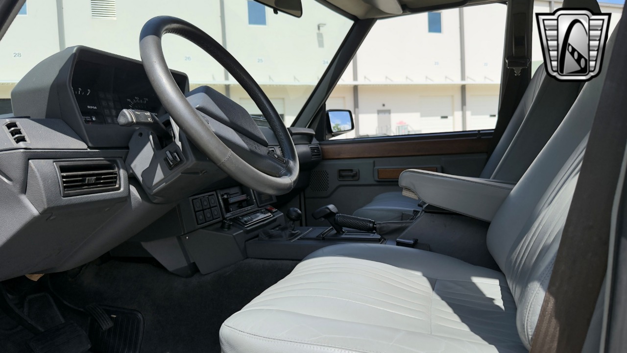1988 Land Rover Range Rover 16