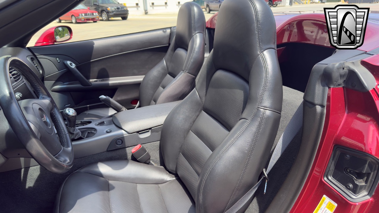 2006 Chevrolet Corvette 13