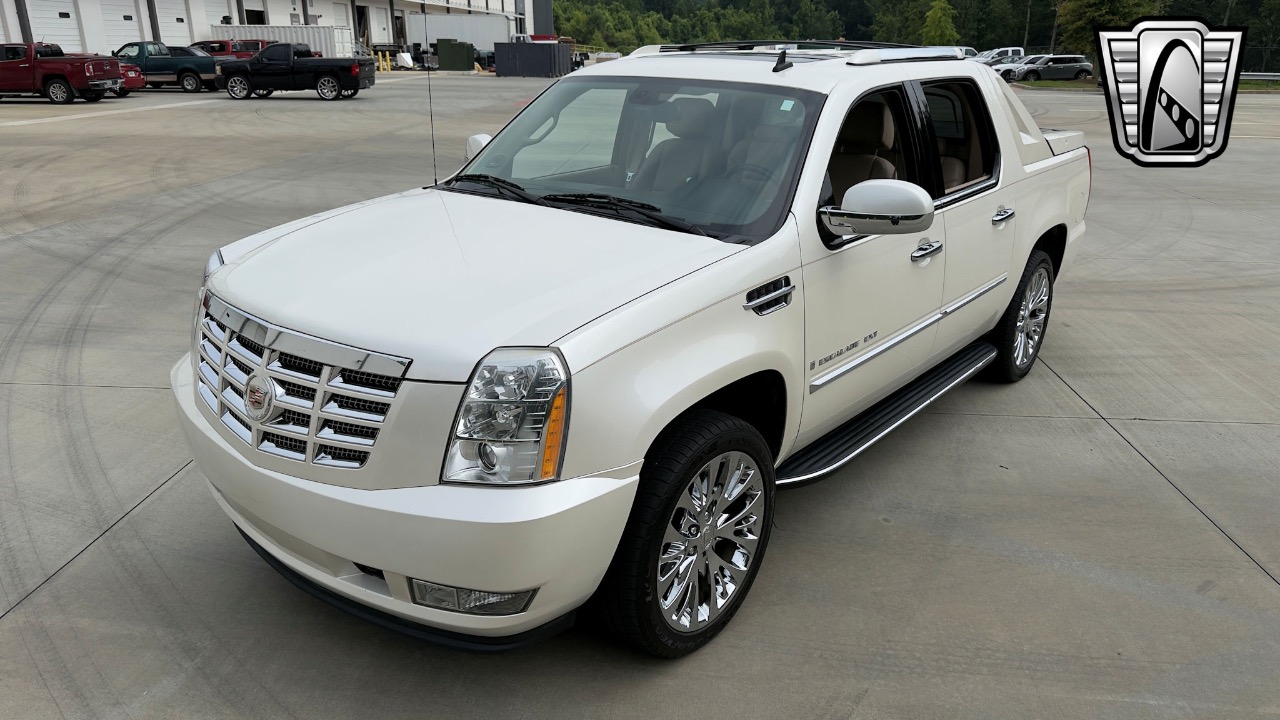 2009 Cadillac Escalade EXT. 36