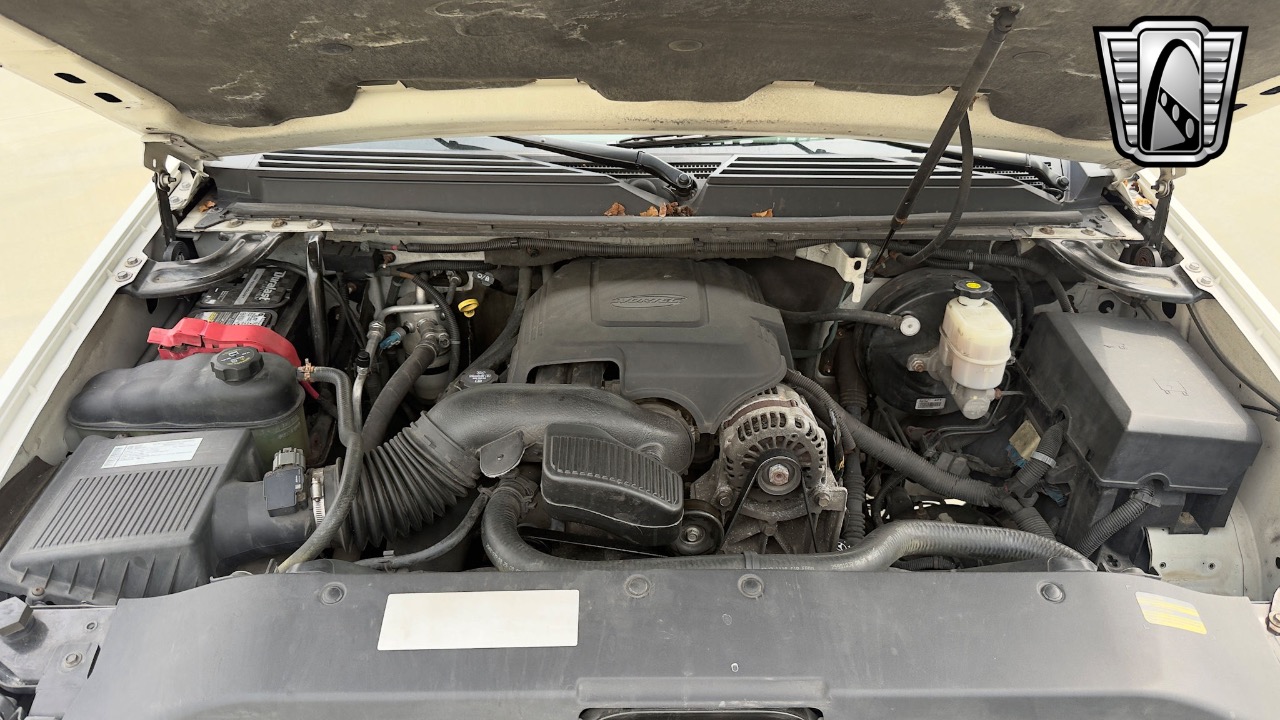 2009 Cadillac Escalade EXT. 11