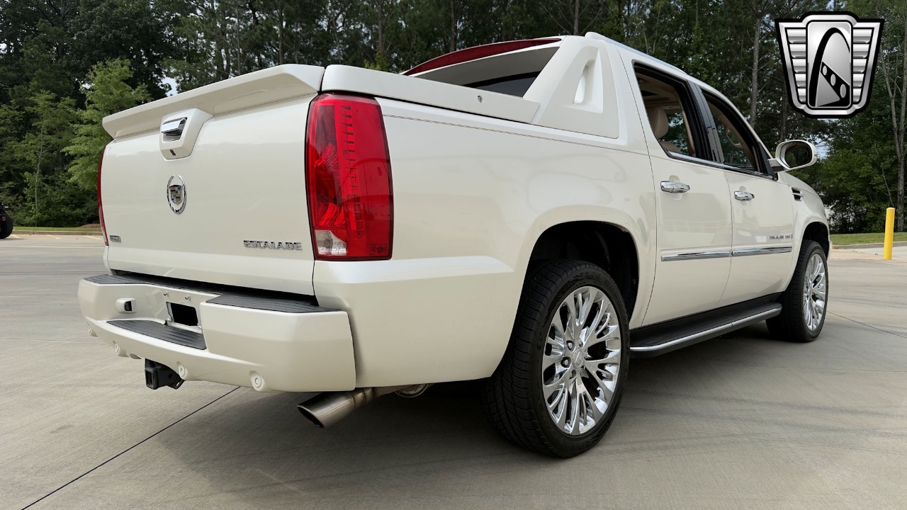 2009 Cadillac Escalade EXT. 45