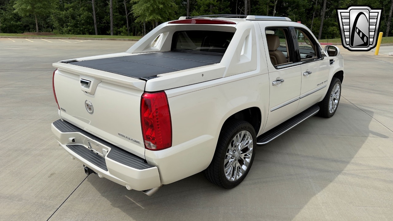 2009 Cadillac Escalade EXT. 46