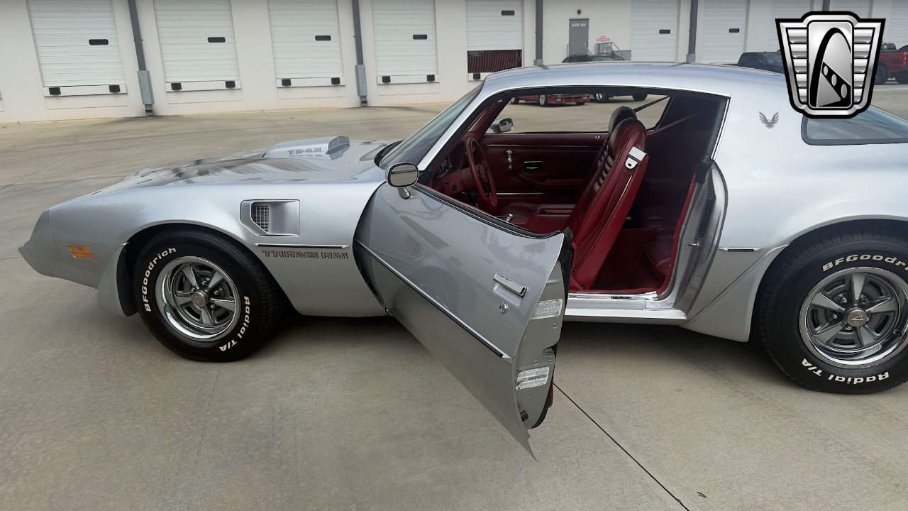 1979 Pontiac Firebird 98
