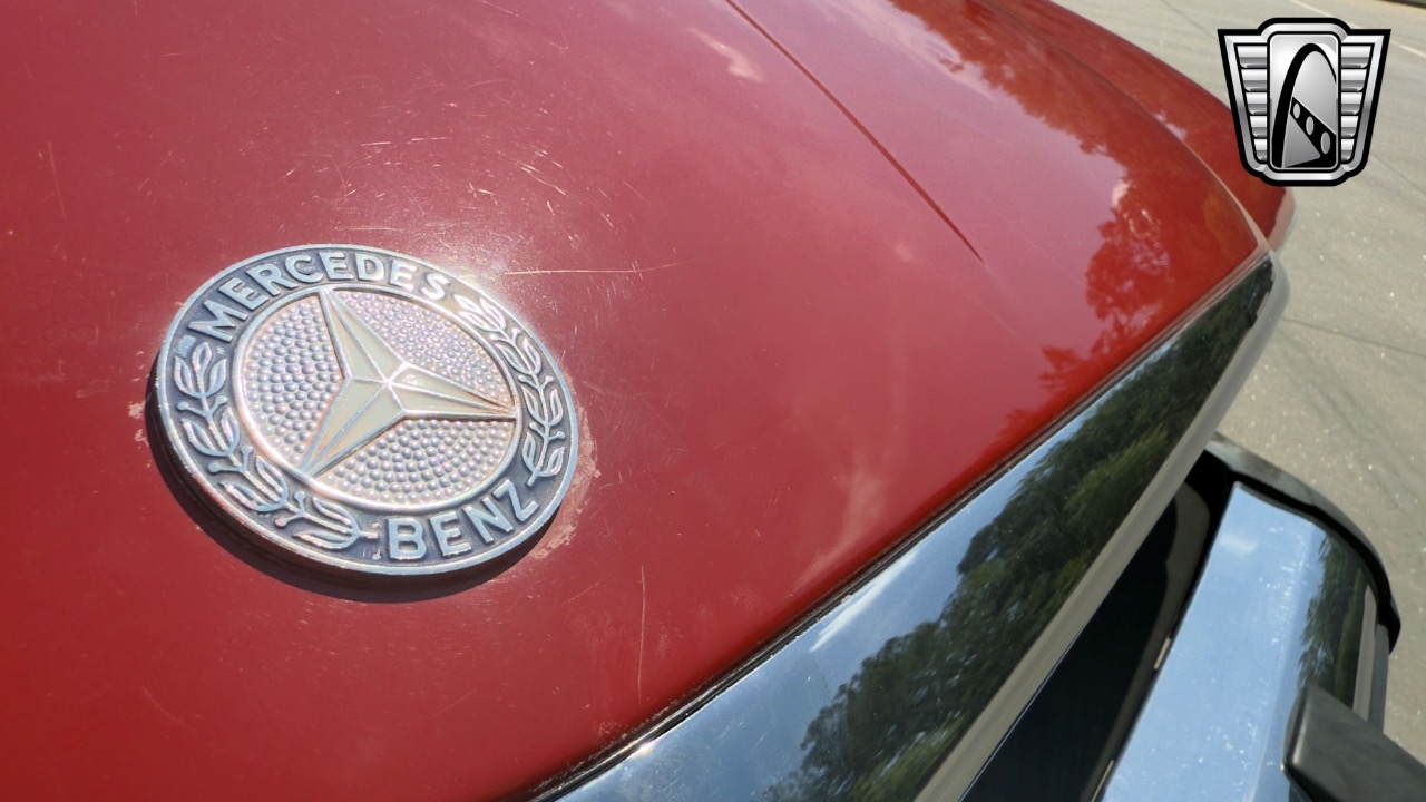 1987 Mercedes-Benz 560SL 25