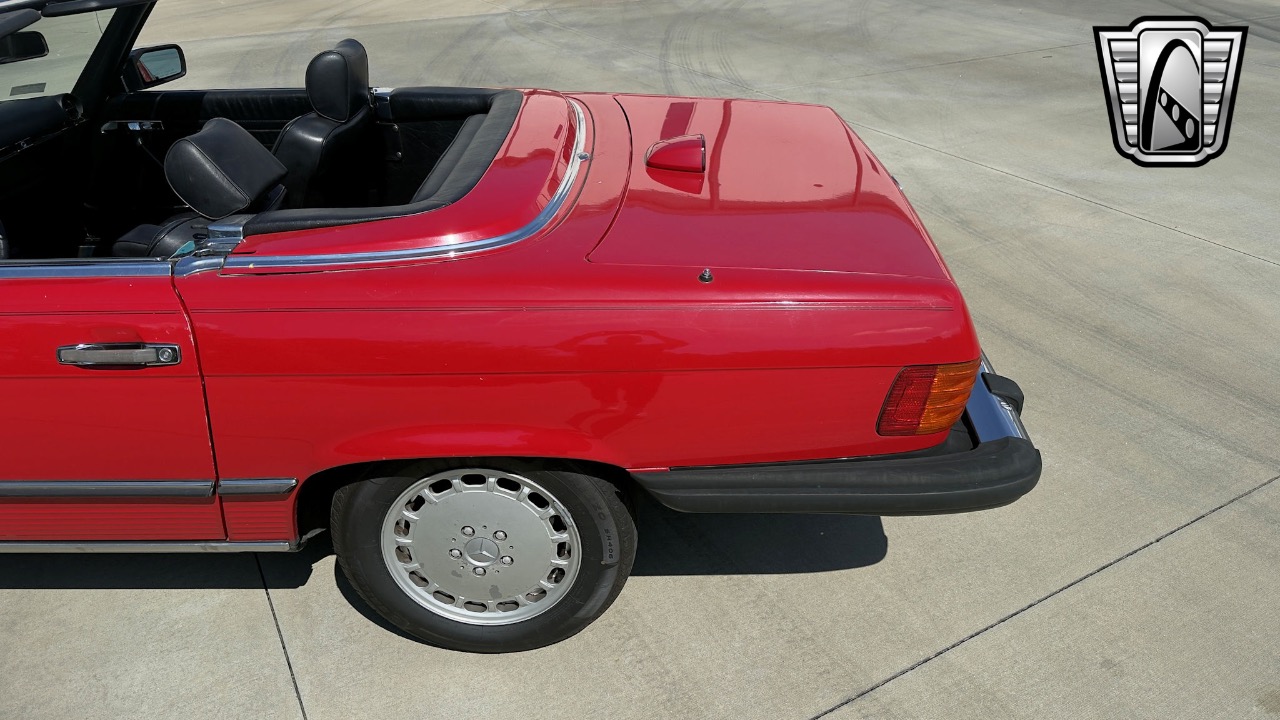 1987 Mercedes-Benz 560SL 63