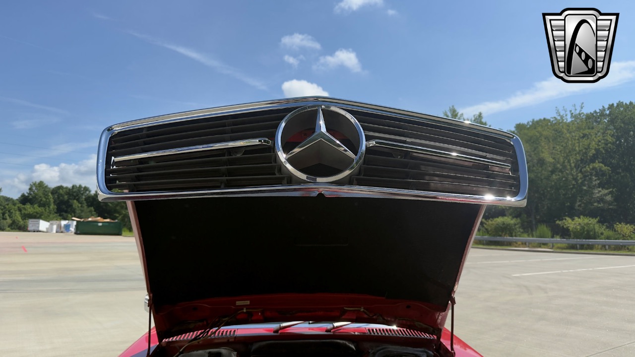 1987 Mercedes-Benz 560SL 85