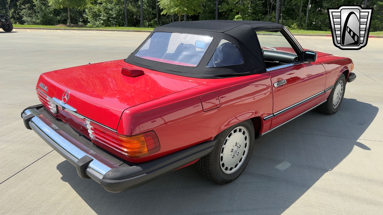 1987 Mercedes-Benz 560SL 26