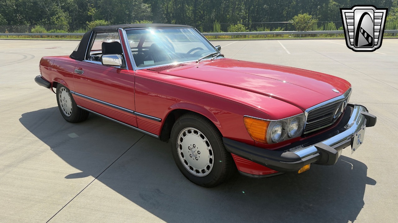 1987 Mercedes-Benz 560SL 28