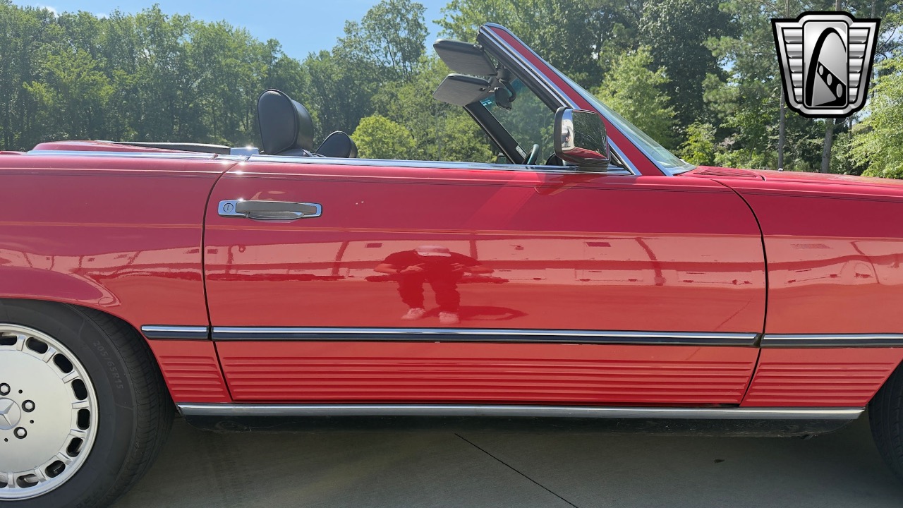 1987 Mercedes-Benz 560SL 69