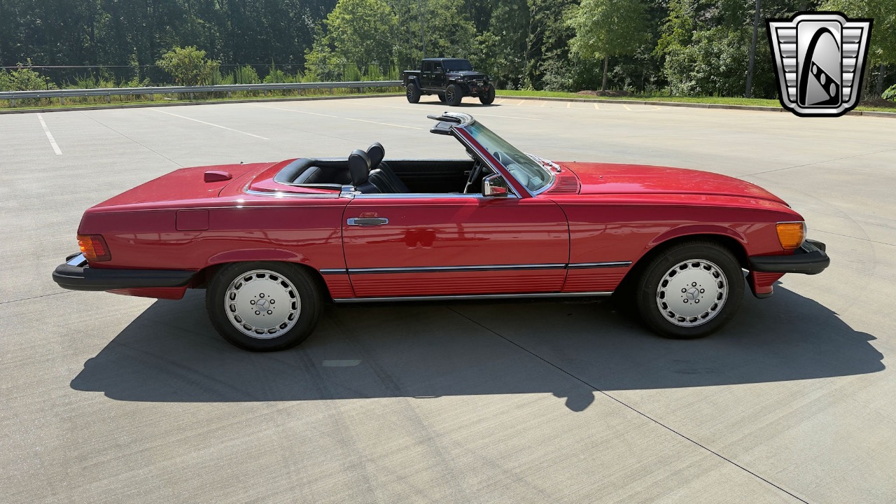 1987 Mercedes-Benz 560SL 49
