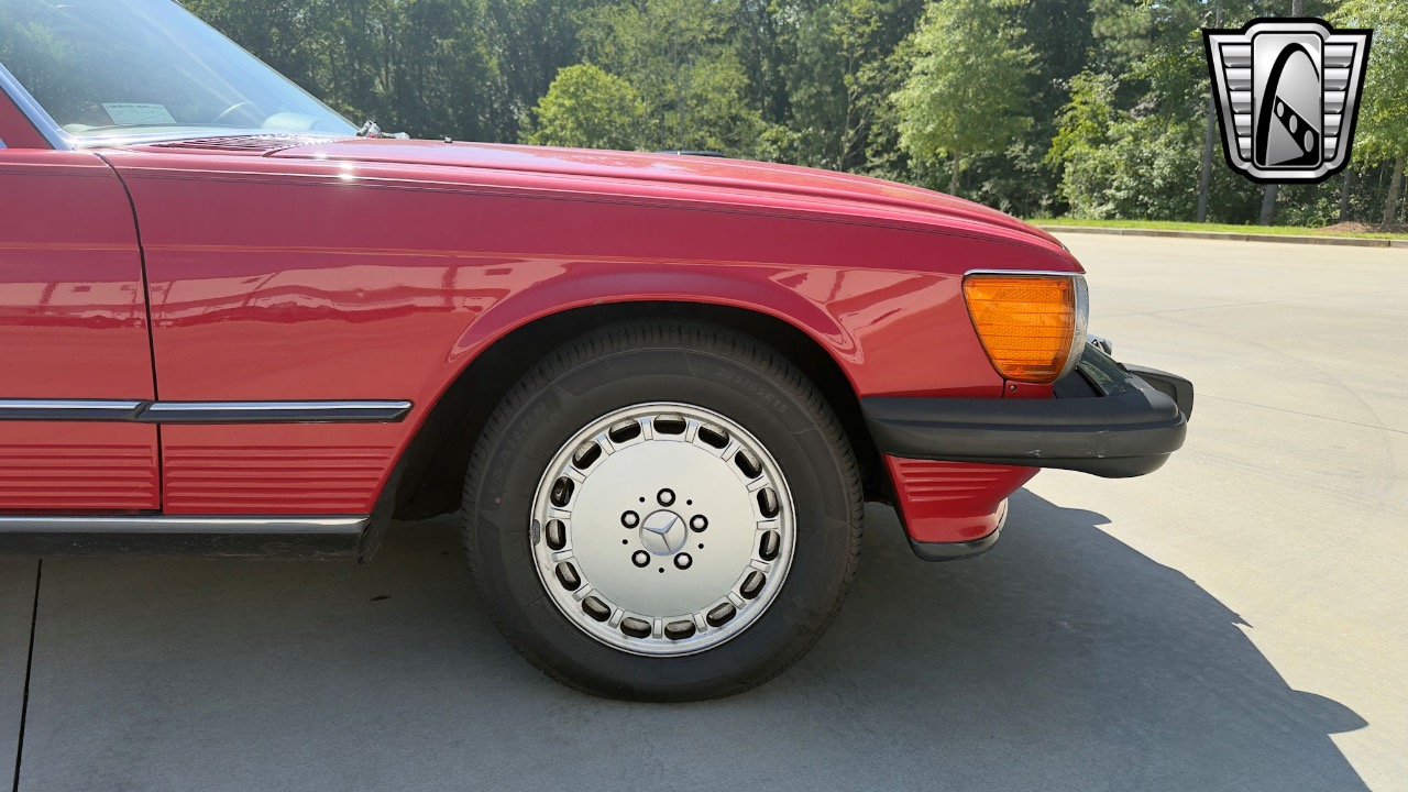 1987 Mercedes-Benz 560SL 72