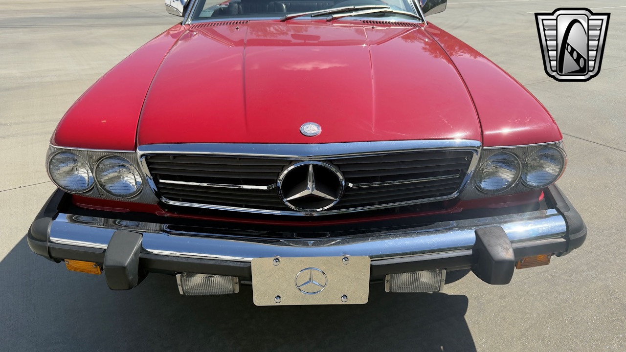 1987 Mercedes-Benz 560SL 53