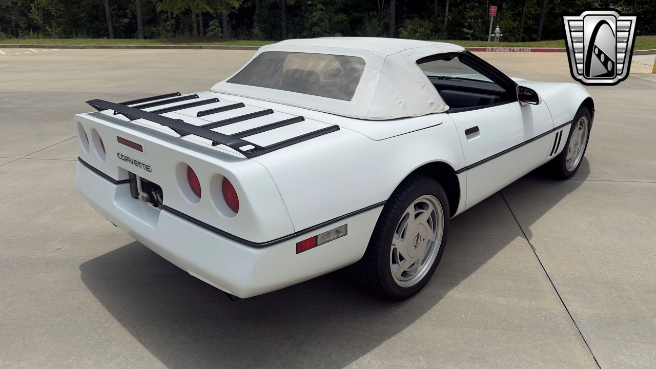 1989 Chevrolet Corvette 25