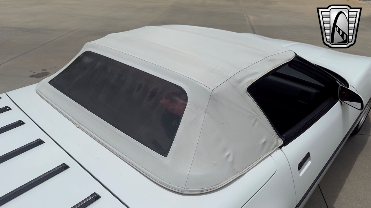 1989 Chevrolet Corvette 27