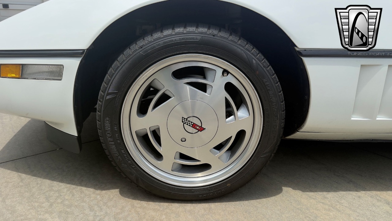 1989 Chevrolet Corvette 17
