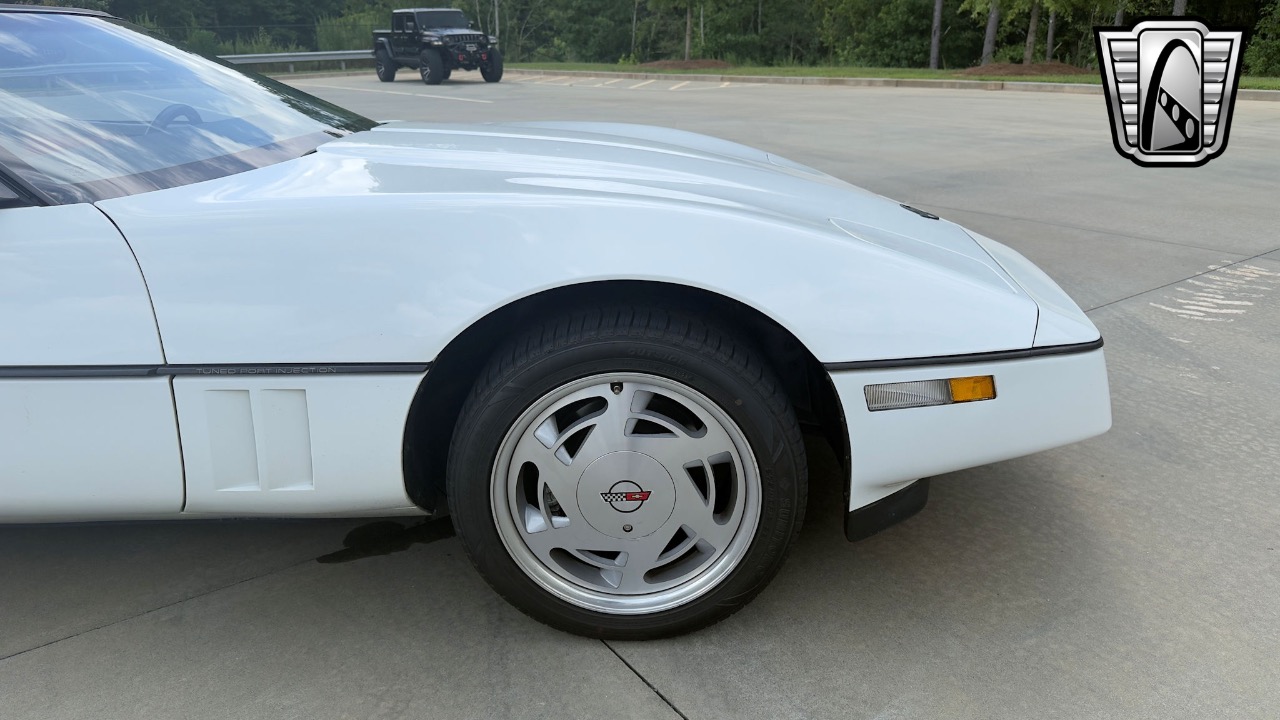 1989 Chevrolet Corvette 73