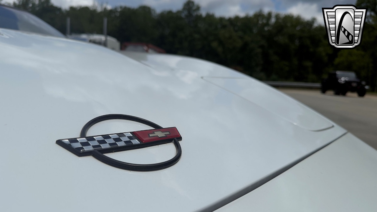 1989 Chevrolet Corvette 22