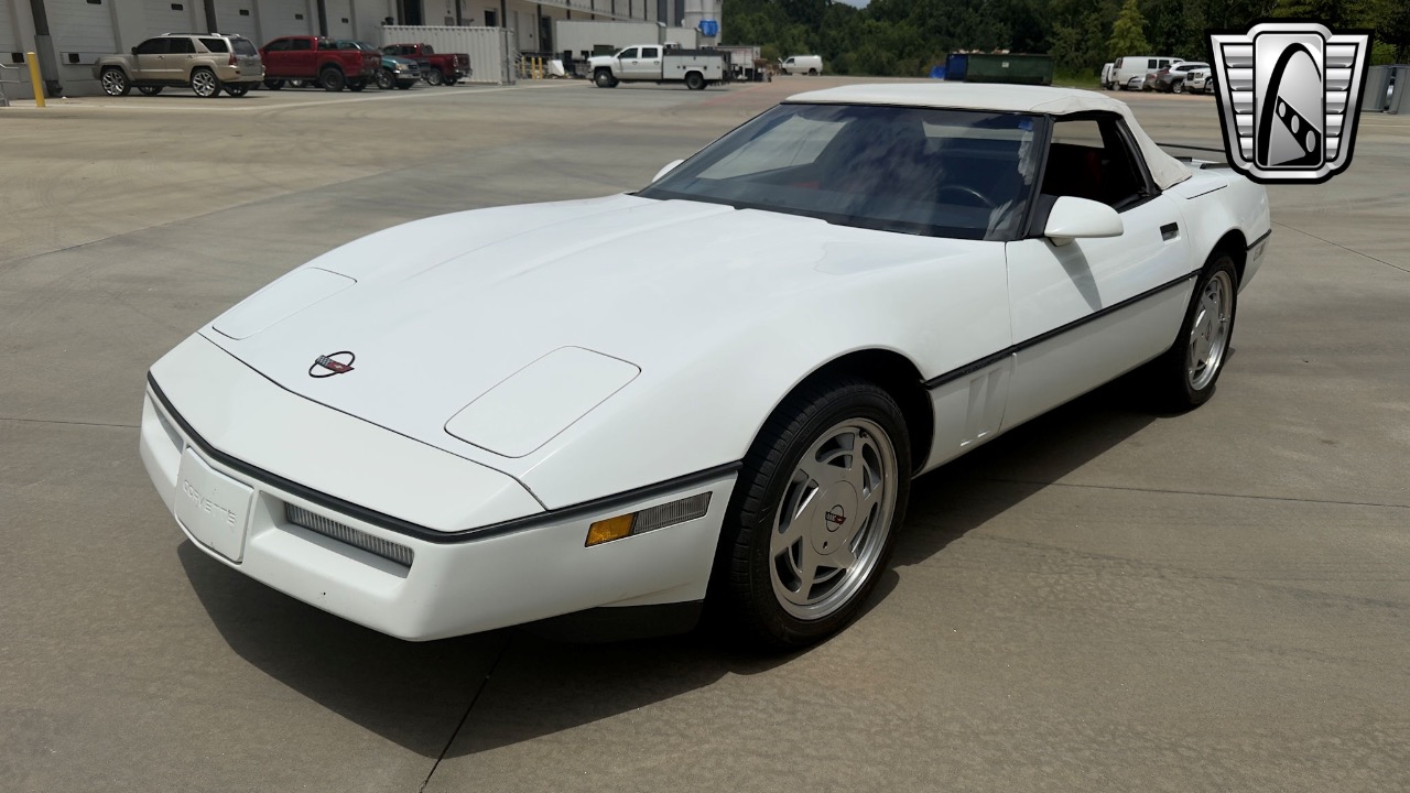 1989 Chevrolet Corvette 23