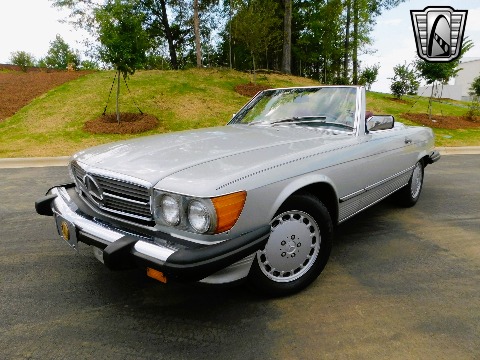 1987 Mercedes-Benz 560SL image 4