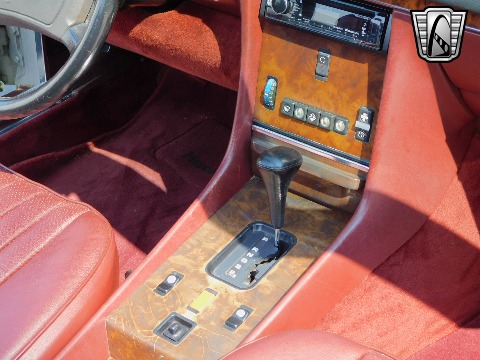 1987 Mercedes-Benz 560SL image 108