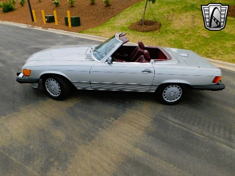 1987 Mercedes-Benz 560SL image 6
