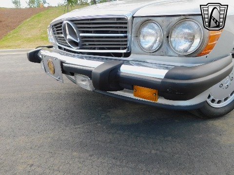 1987 Mercedes-Benz 560SL image 58