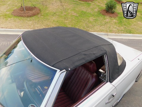 1987 Mercedes-Benz 560SL image 62