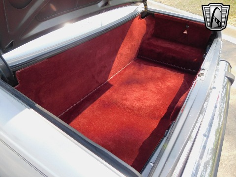 1987 Mercedes-Benz 560SL image 115