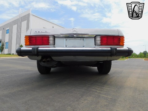 1987 Mercedes-Benz 560SL image 14