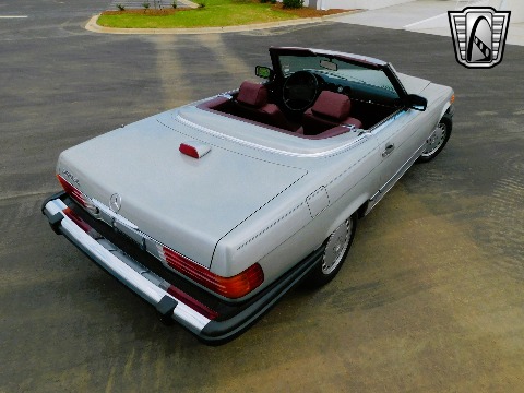 1987 Mercedes-Benz 560SL image 15