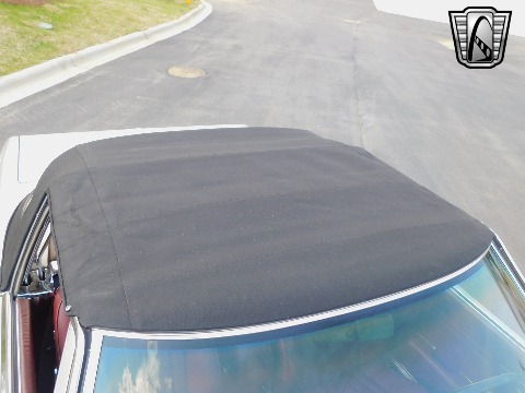 1987 Mercedes-Benz 560SL image 69