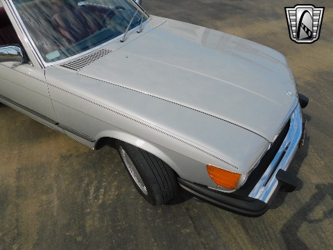 1987 Mercedes-Benz 560SL image 45