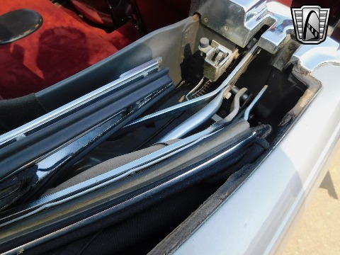 1987 Mercedes-Benz 560SL image 73