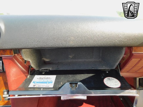 1987 Mercedes-Benz 560SL image 103