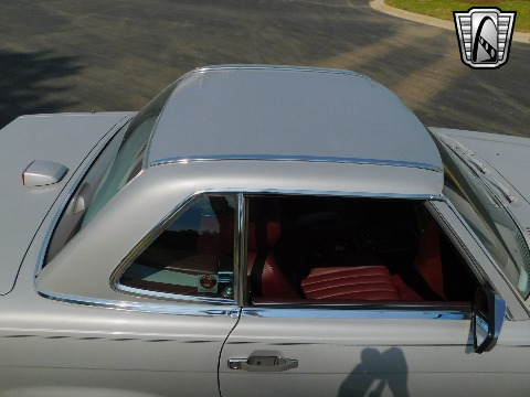 1987 Mercedes-Benz 560SL image 129