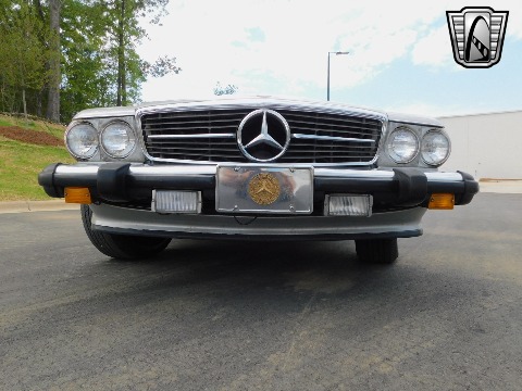 1987 Mercedes-Benz 560SL image 26