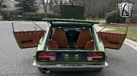 1972 Datsun 240Z image 13