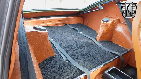 1972 Datsun 240Z image 69