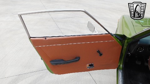 1972 Datsun 240Z image 18