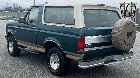 1996 Ford Bronco image 4