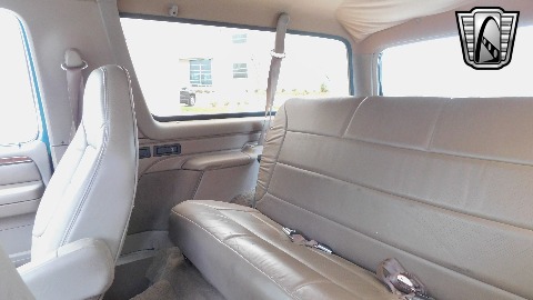 1996 Ford Bronco image 56