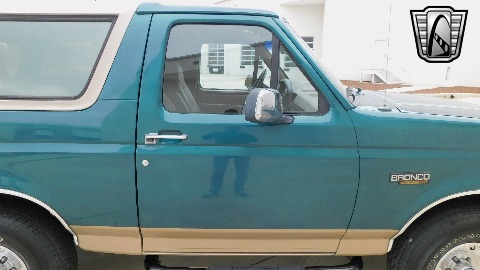 1996 Ford Bronco image 36