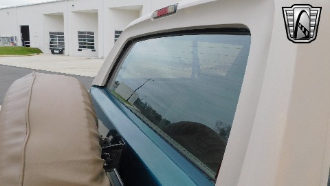 1996 Ford Bronco image 101