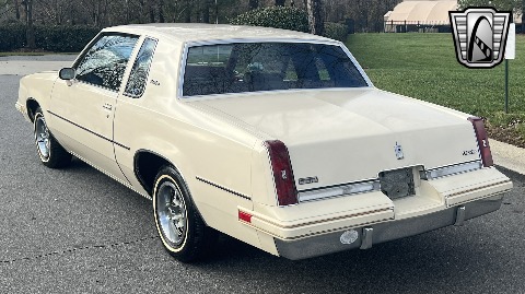 1984 Oldsmobile Cutlass image 4