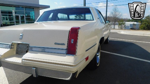 1984 Oldsmobile Cutlass image 88